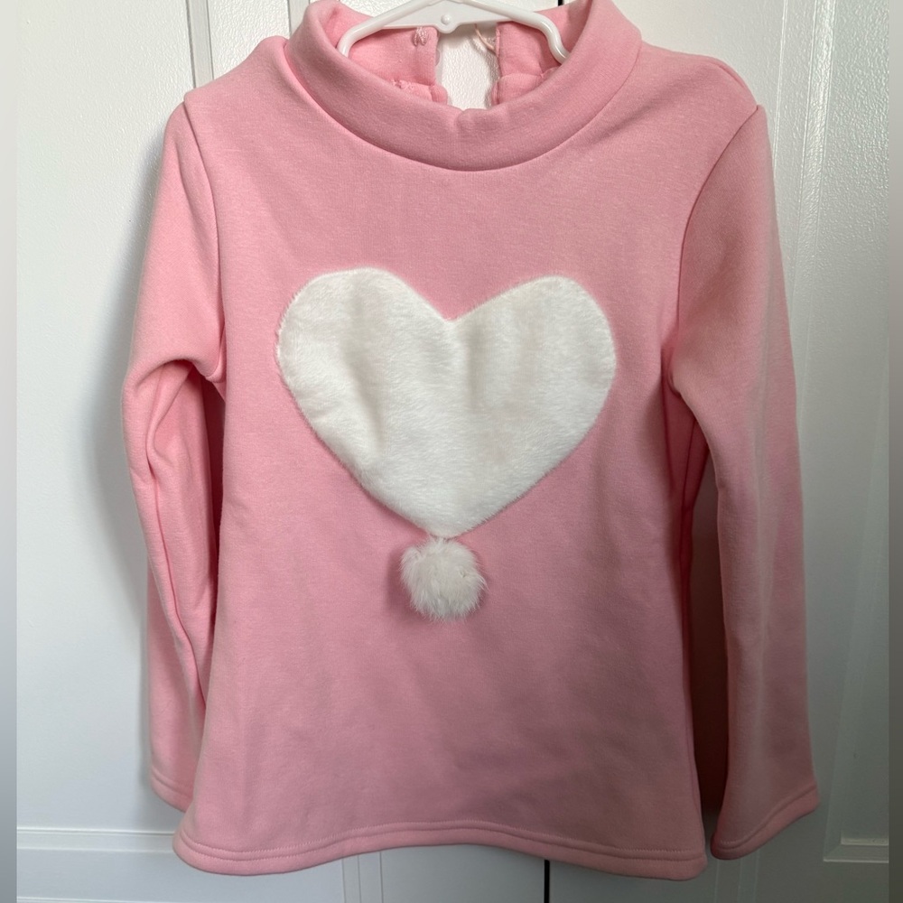 New with Tags Girl’s Heart Sweater